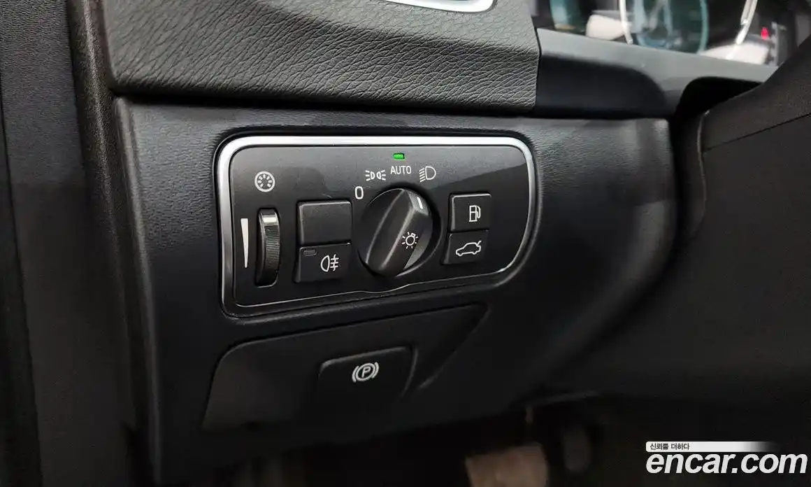 Volvo V60 2016 2.5 гидро в Москве № 164693, фото 14