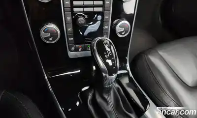 Volvo V60 2016 2.5 гидро в Москве № 164693, миниатюра 9