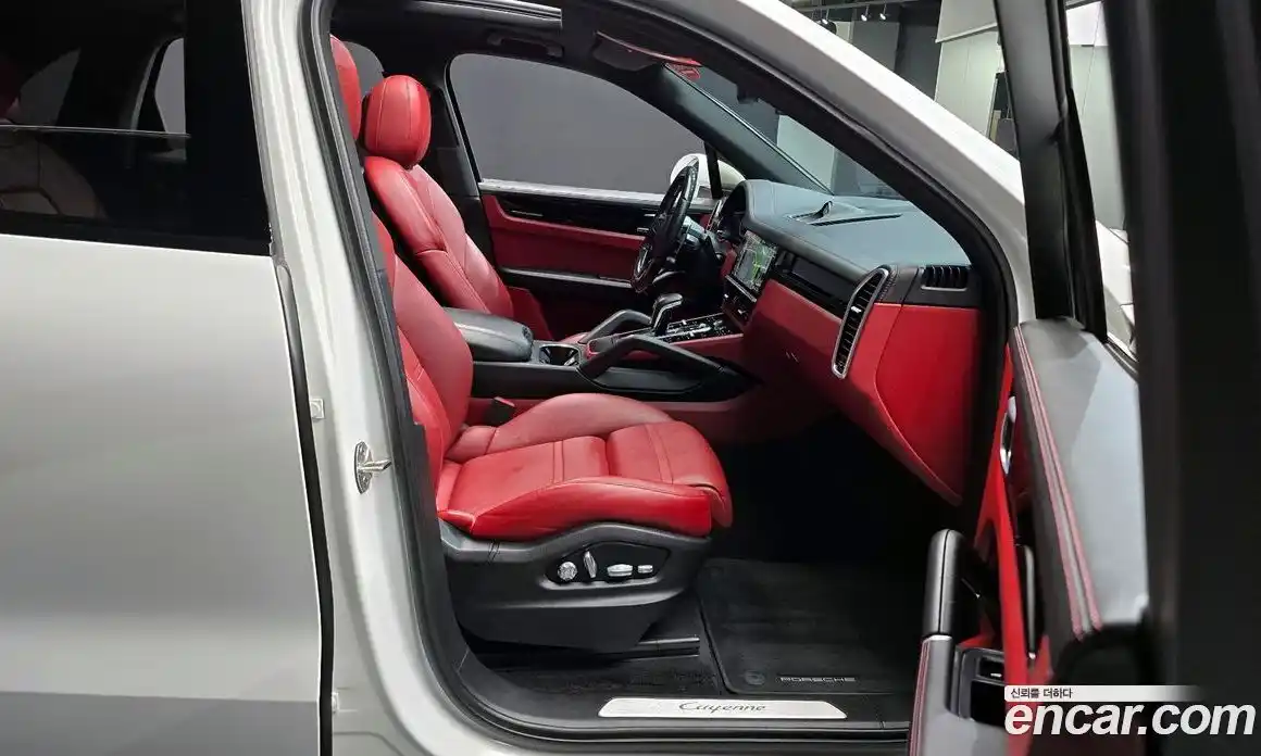 Porsche Cayenne 2020 3.0 гидро в Москве № 165338, фото 10