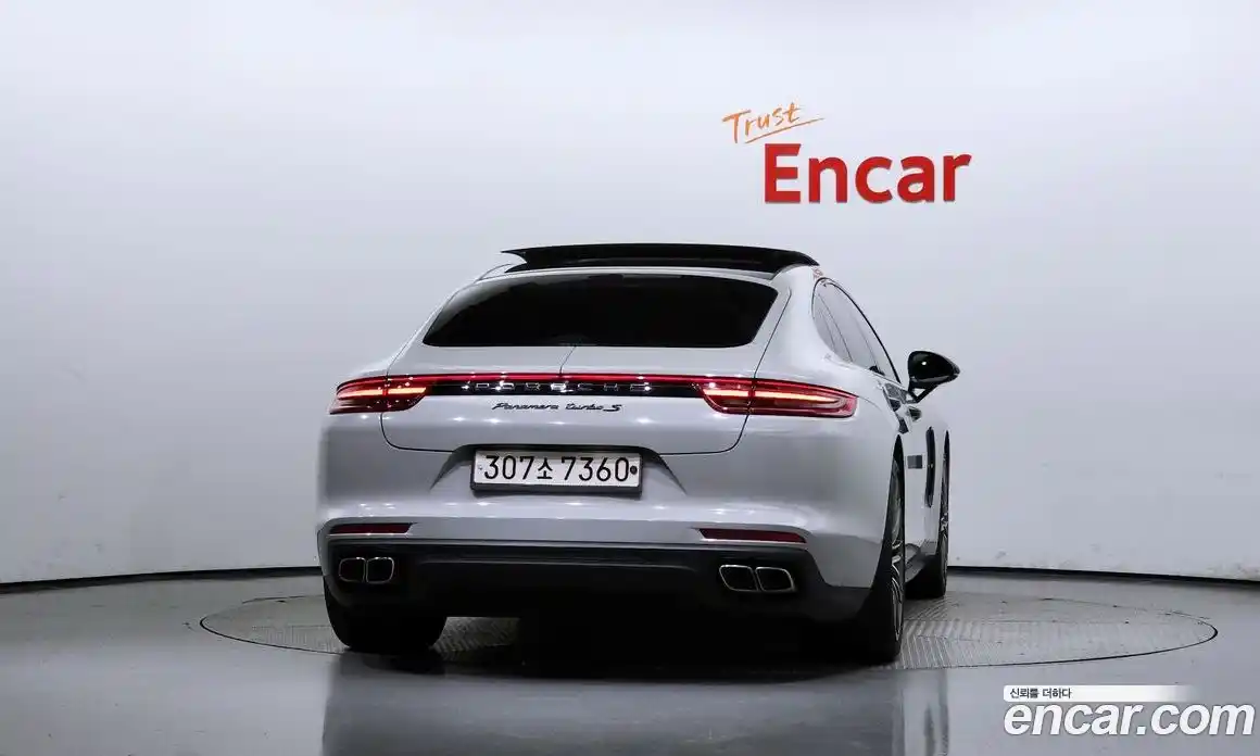 Porsche Panamera 2017 4.0 гидро в Москве № 165401, фото 4
