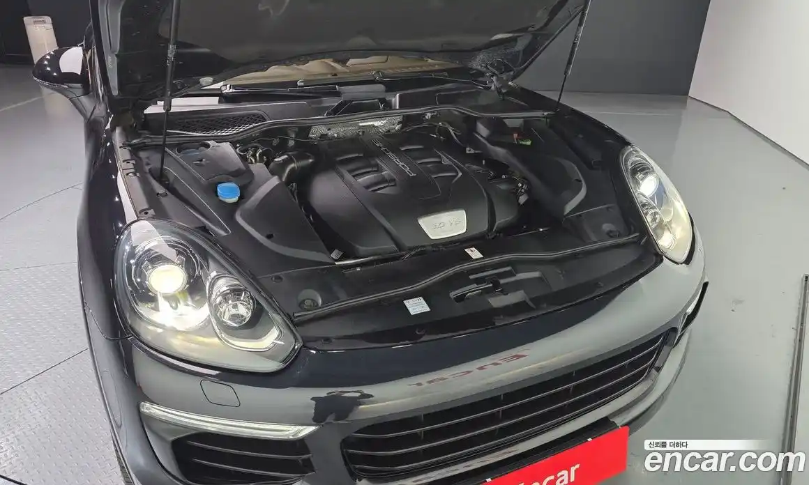 Porsche Cayenne 2017 3.0 гидро в Москве № 165656, фото 6