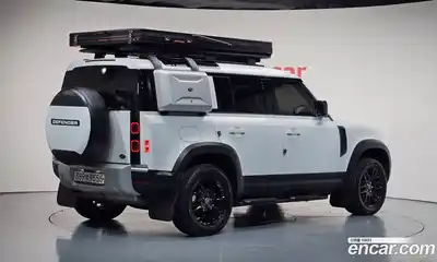 Land Rover Defender, 2020