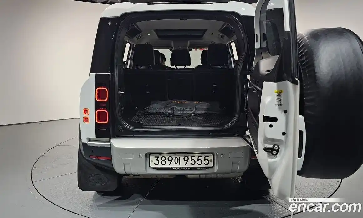 Land Rover Defender 2020 2.0 гидро в Москве № 166126, фото 19
