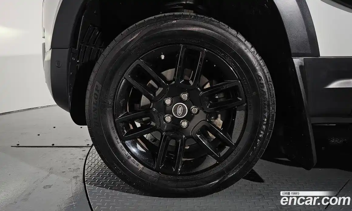 Land Rover Defender 2020 2.0 гидро в Москве № 166126, фото 4