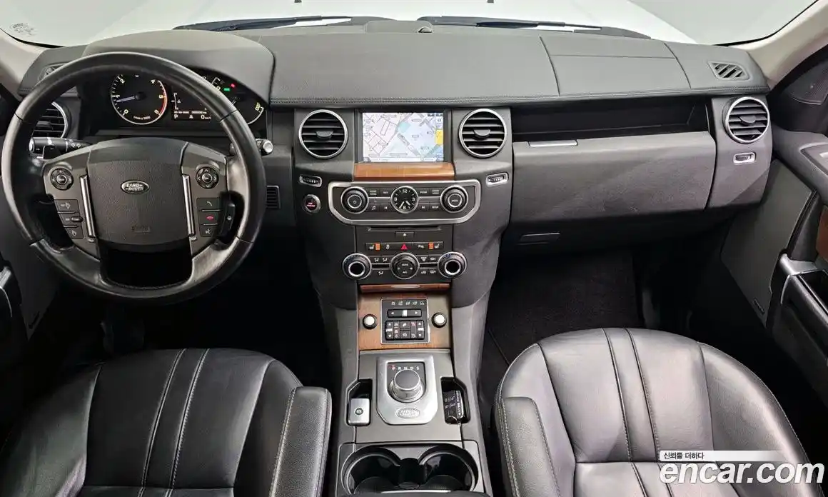 Land Rover Discovery 2016 3.0 гидро в Москве № 166137, фото 7