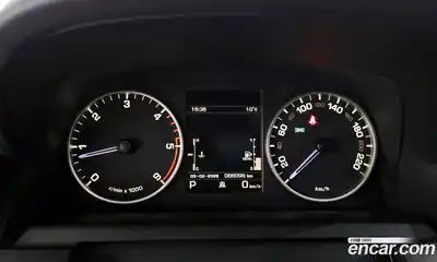 Land Rover Discovery 2016 3.0 гидро в Москве № 166137, миниатюра 8