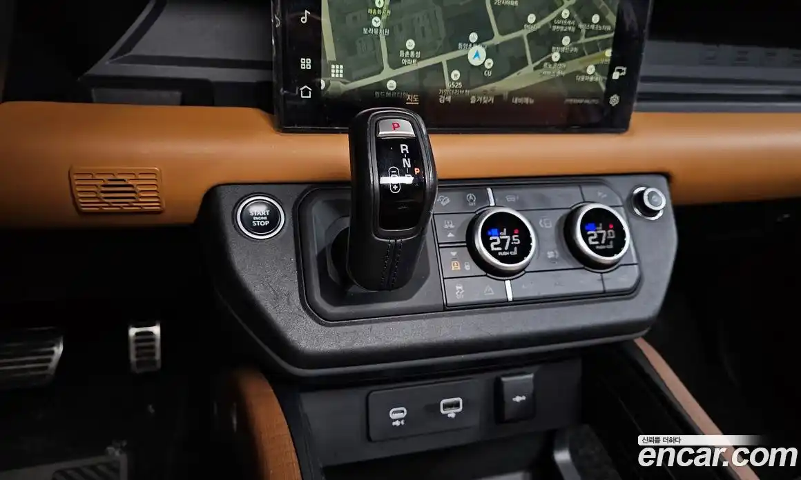 Land Rover Defender 2022 3.0 гидро в Москве № 166198, фото 9