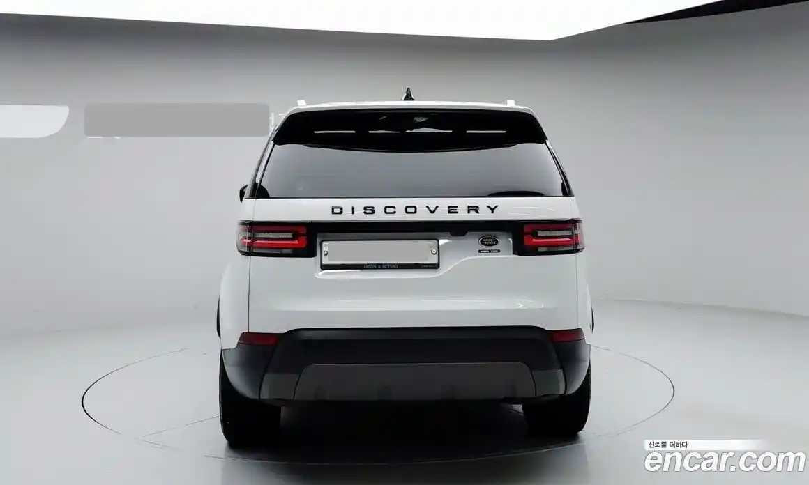 Land Rover Discovery 2017 3.0 гидро в Москве № 166831, фото 4