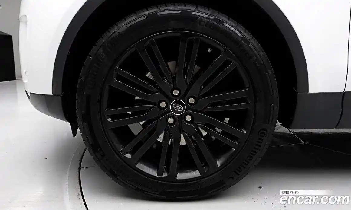 Land Rover Discovery 2017 3.0 гидро в Москве № 166831, фото 5