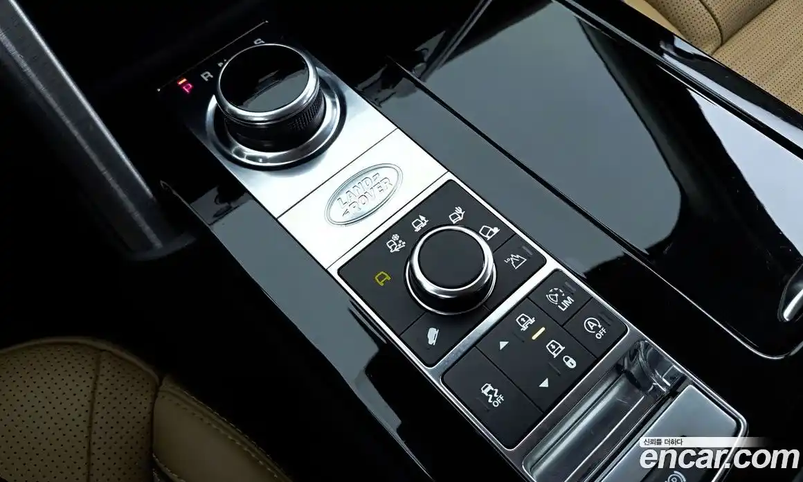 Land Rover Discovery 2017 3.0 гидро в Москве № 166831, фото 9