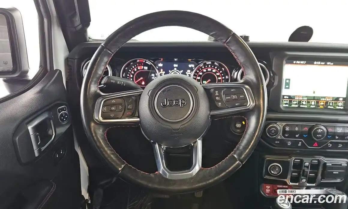 Jeep Wrangler 2020 2.0 гидро в Москве № 169646, фото 13