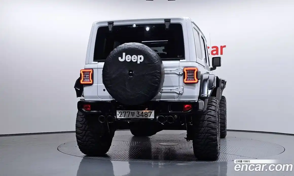 Jeep Wrangler 2020 2.0 гидро в Москве № 169646, фото 4