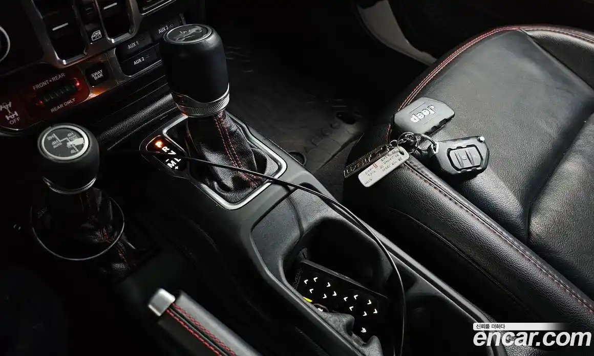 Jeep Wrangler 2020 2.0 гидро в Москве № 169646, фото 9