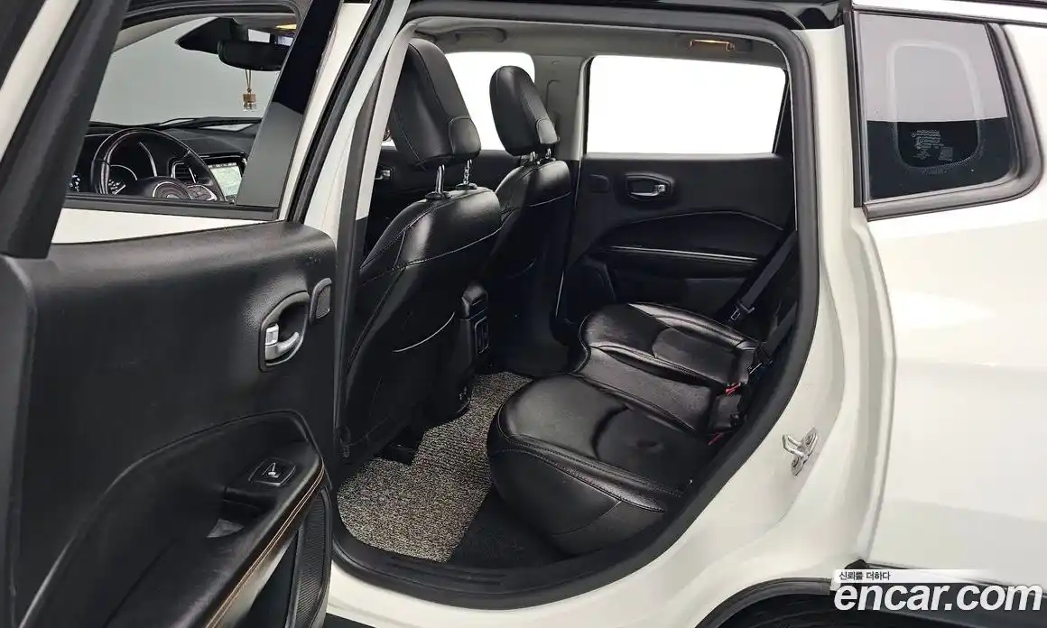 Jeep Compass 2019 2.4 гидро в Москве № 169704, фото 12