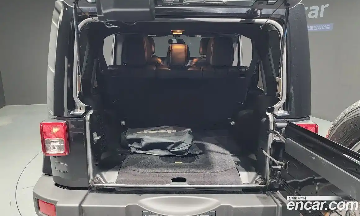 Jeep Wrangler 2017 3.6 гидро в Москве № 169733, фото 20