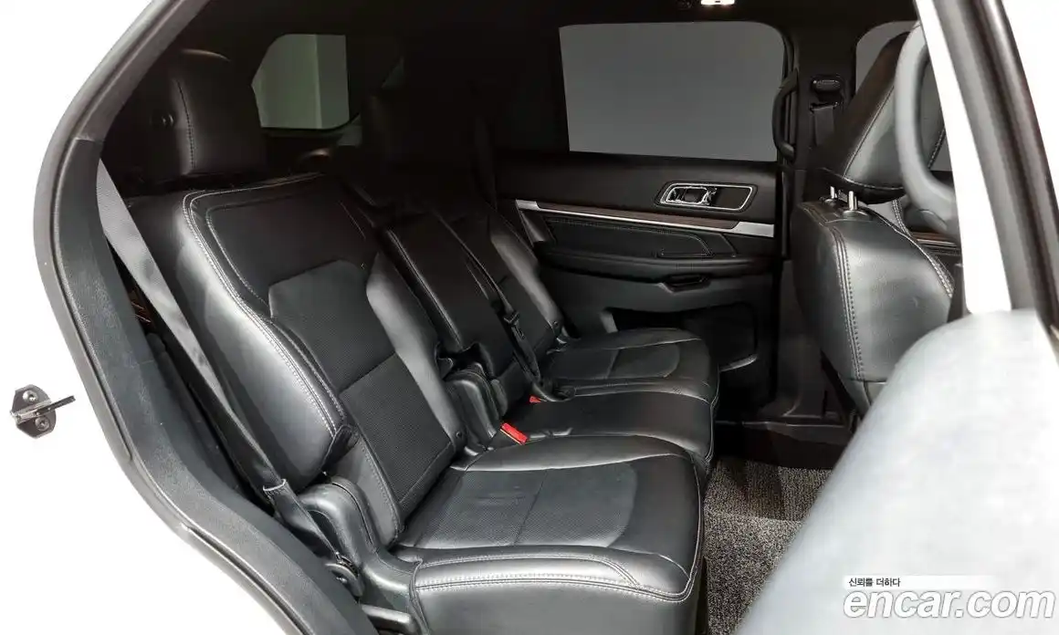 Ford Explorer 2019 2.3 гидро в Москве № 170911, фото 12