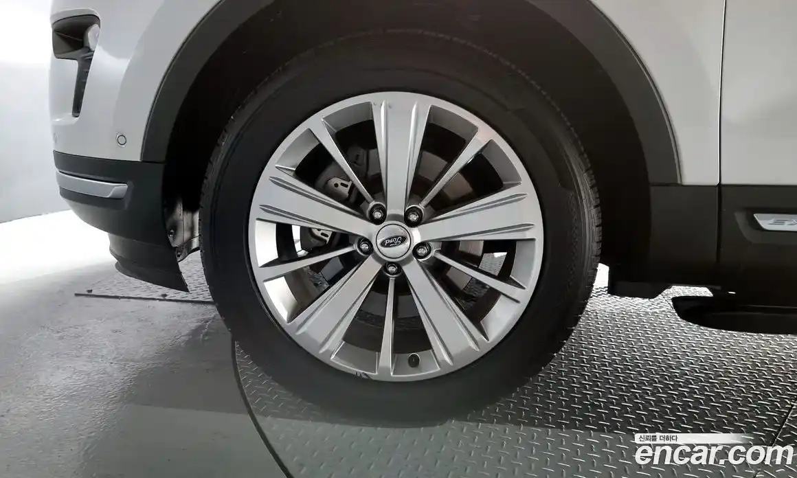 Ford Explorer 2019 2.3 гидро в Москве № 170911, фото 5