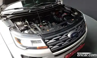 Ford Explorer 2019 2.3 гидро в Москве № 170911, миниатюра 6