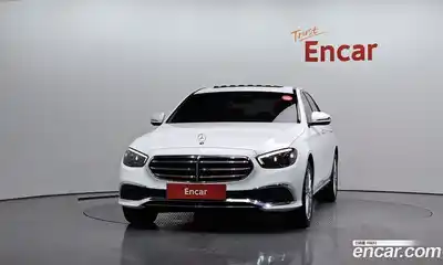 Mercedes-Benz E-Class 2022 1.9 гидро, миниатюра 3