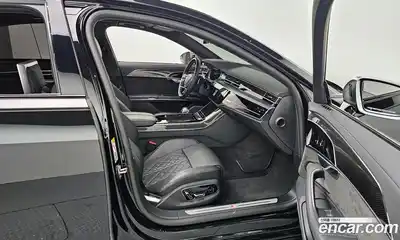 Audi S8 2021 4.0 гидро в Москве № 196325, миниатюра 11