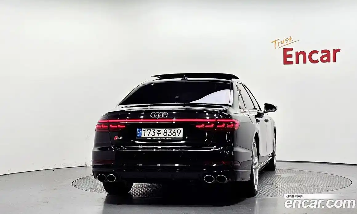 Audi S8 2021 4.0 гидро в Москве № 196325, фото 4