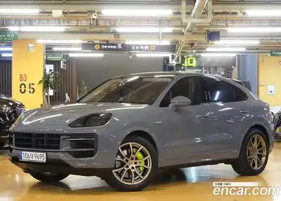 Porsche Cayenne, 2024