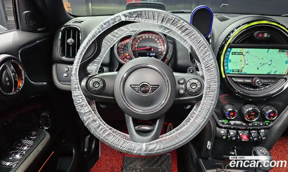Mini Countryman 2018 2.0 гидро в Москве № 198447, фото 13