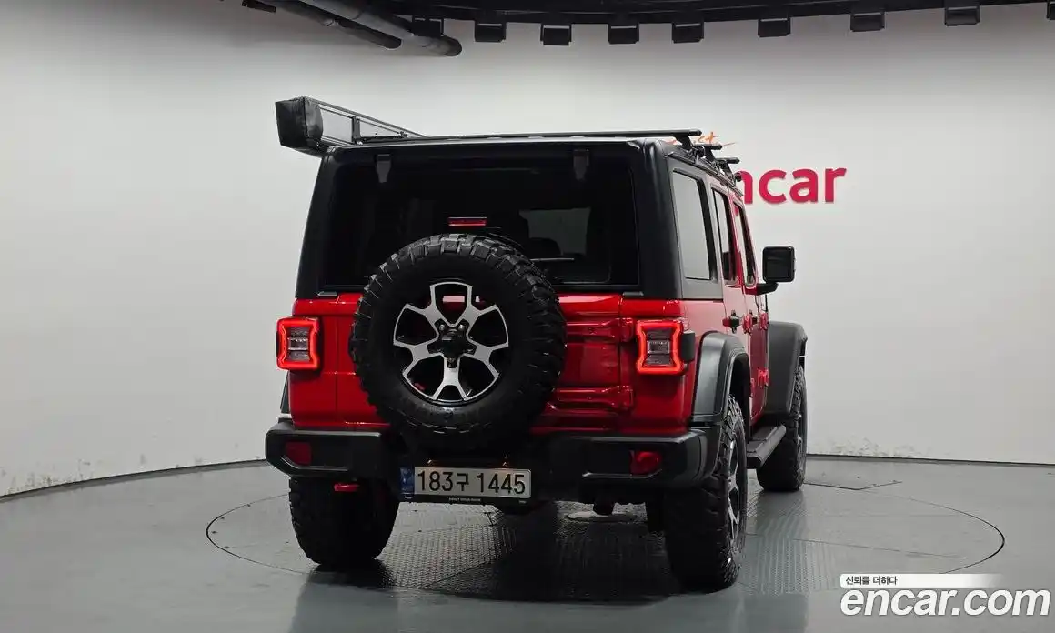 Jeep Wrangler 2021 2.0 гидро в Москве № 199499, фото 4