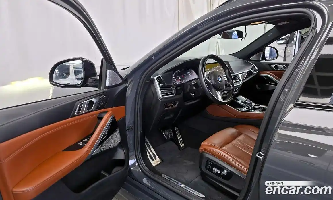 BMW X6 2023 3.0 гидро в Москве № 211282, фото 10