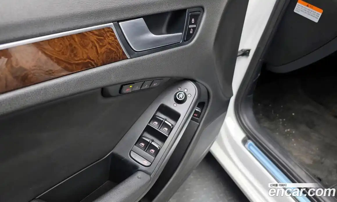 Audi A4 2012 2.0 гидро в Москве № 212642, фото 16