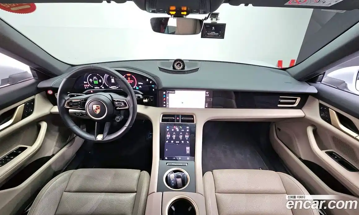 Porsche Taycan 2024 0.2 гидро в Москве № 212961, фото 7