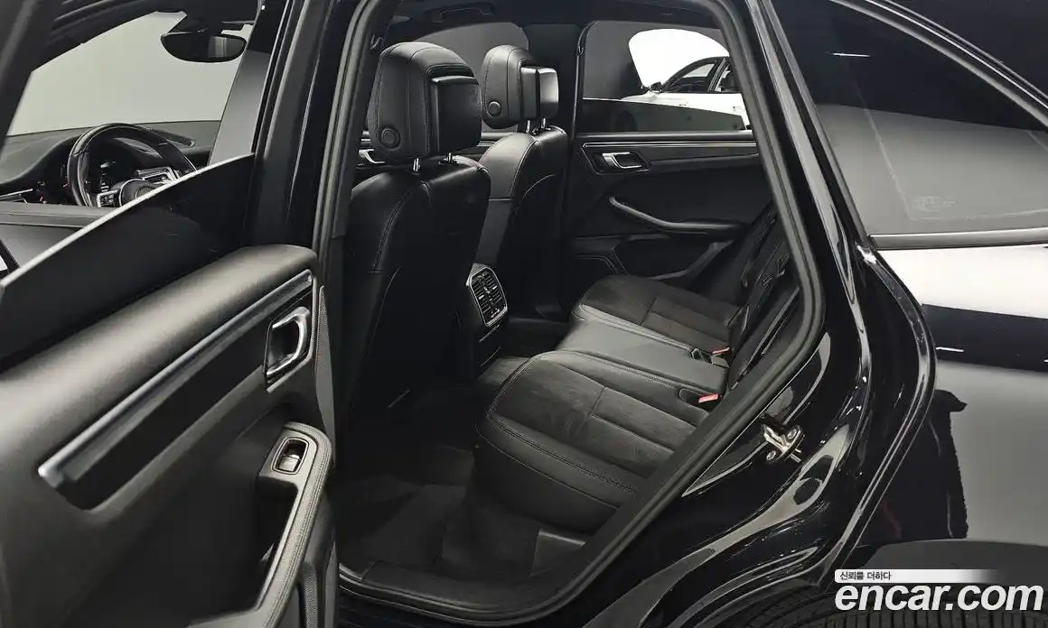 Porsche Macan 2014 2.0 гидро в Москве № 213232, фото 12