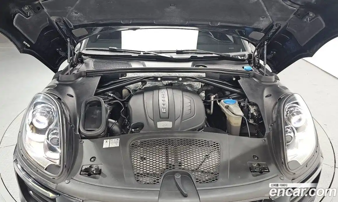 Porsche Macan 2014 2.0 гидро в Москве № 213232, фото 6