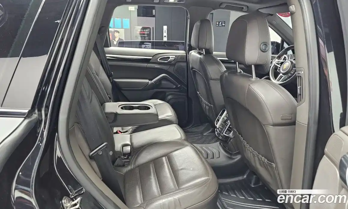 Porsche Cayenne 2015 4.1 гидро в Москве № 213304, фото 12