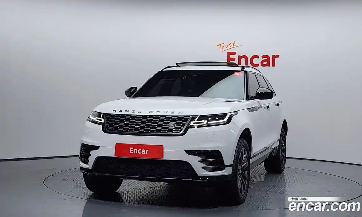 Land Rover Range-Rover Velar 2019 3.0 гидро в Москве № 213638, фото 3