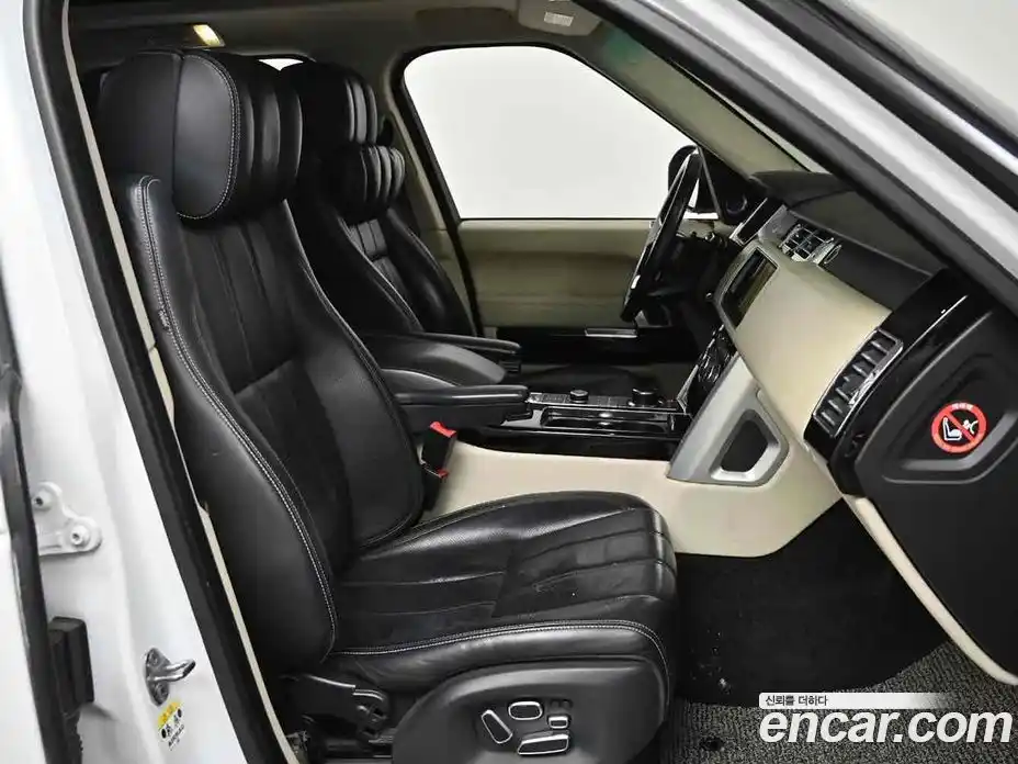 Land Rover Range-Rover 2013 4.4 гидро в Москве № 213737, фото 10