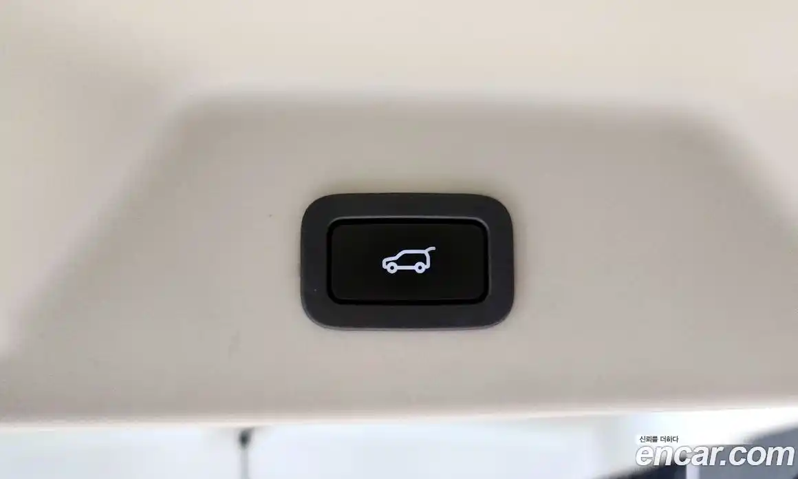 Land Rover Range-Rover 2017 4.4 гидро в Москве № 213759, фото 20