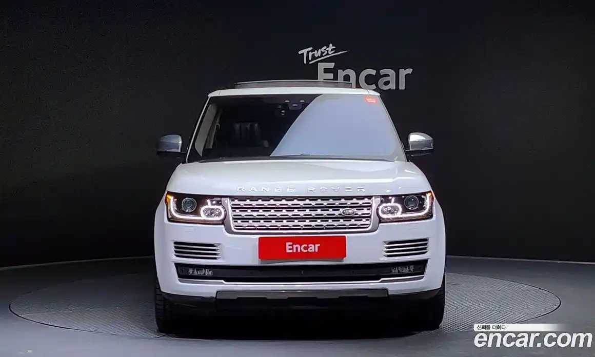 Land Rover Range-Rover 2017 4.4 гидро в Москве № 213759, фото 3