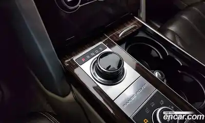 Land Rover Range-Rover 2017 4.4 гидро в Москве № 213759, миниатюра 9