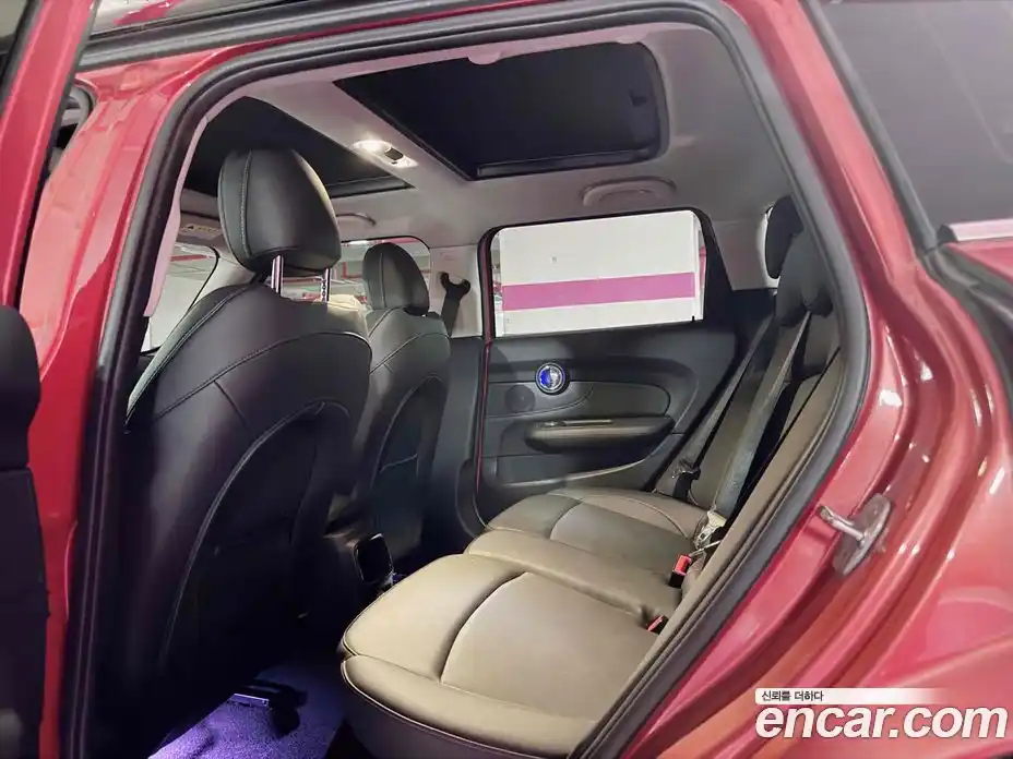 Mini Clubman 2020 1.5 гидро в Москве № 214277, фото 17