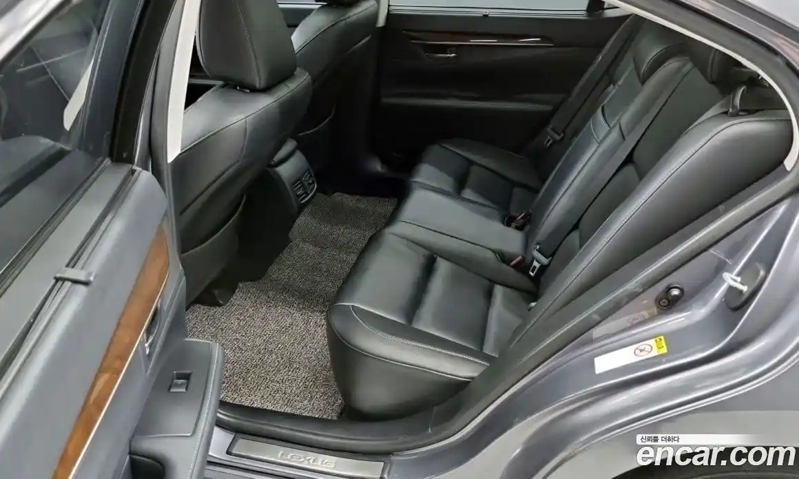 Lexus ES 2015 3.5 гидро в Москве № 214865, фото 10