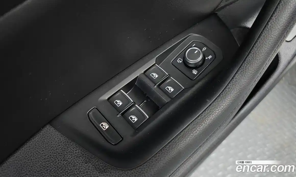 Volkswagen Passat 2018 2.0 гидро в Москве № 215142, фото 13