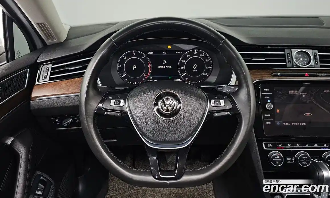 Volkswagen Passat 2018 2.0 гидро в Москве № 215142, фото 15