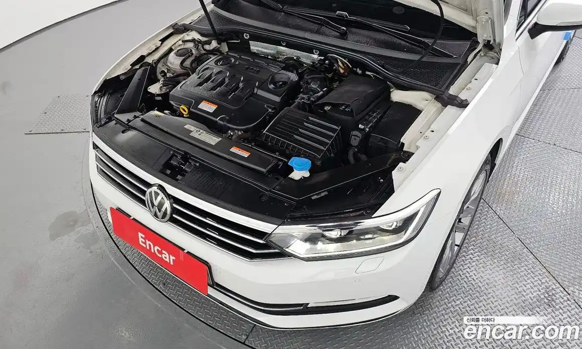 Volkswagen Passat 2018 2.0 гидро в Москве № 215142, фото 6