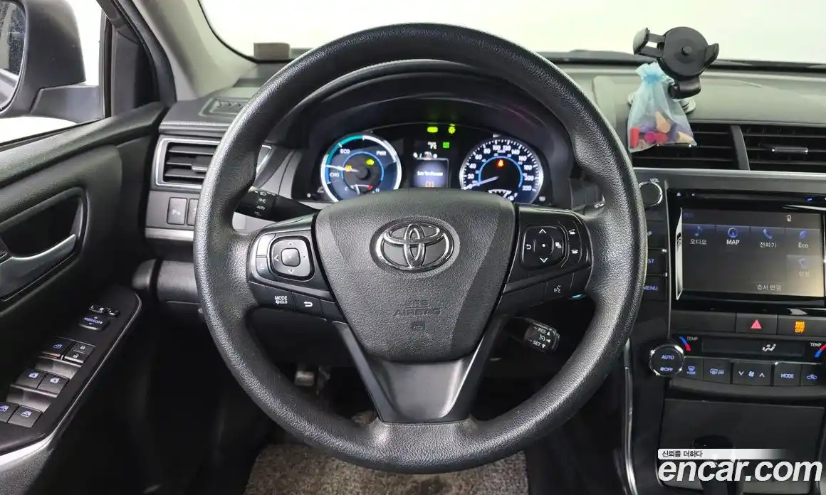 Toyota Camry 2017 2.5 гидро в Москве № 215518, фото 13