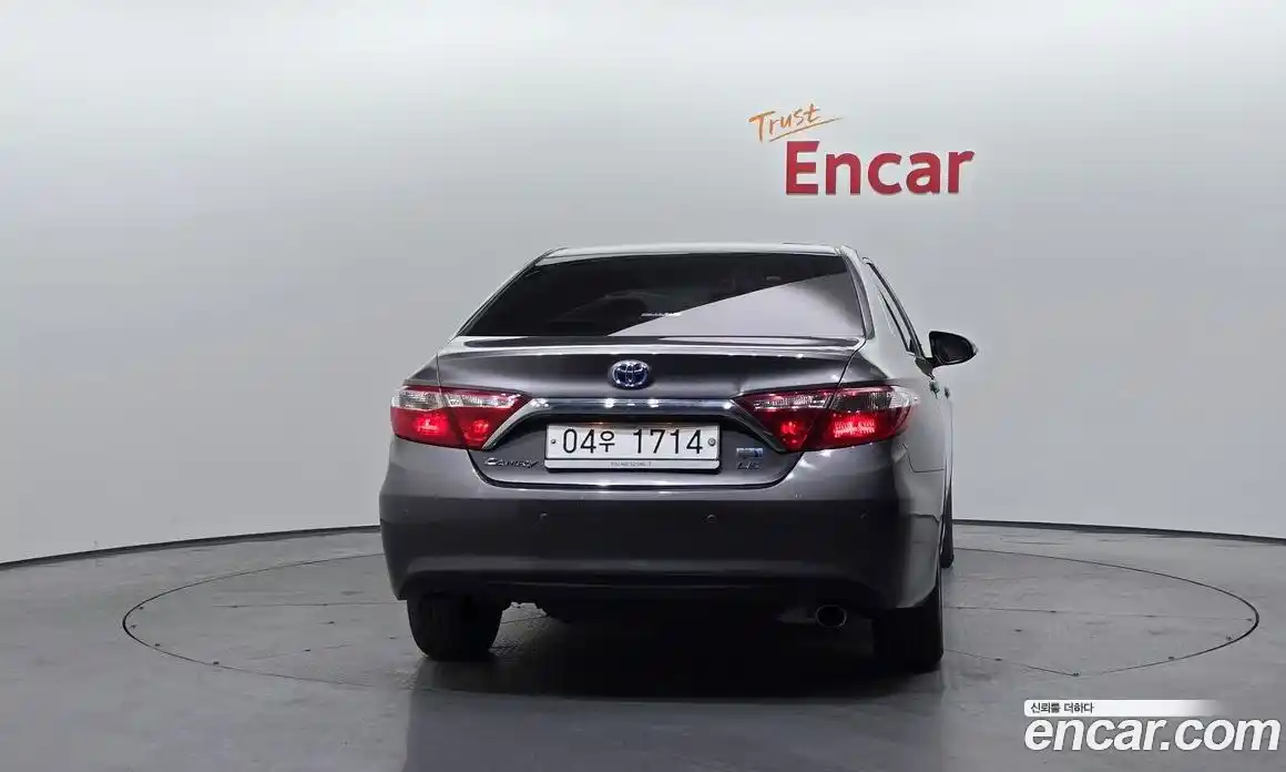 Toyota Camry 2017 2.5 гидро в Москве № 215518, фото 4