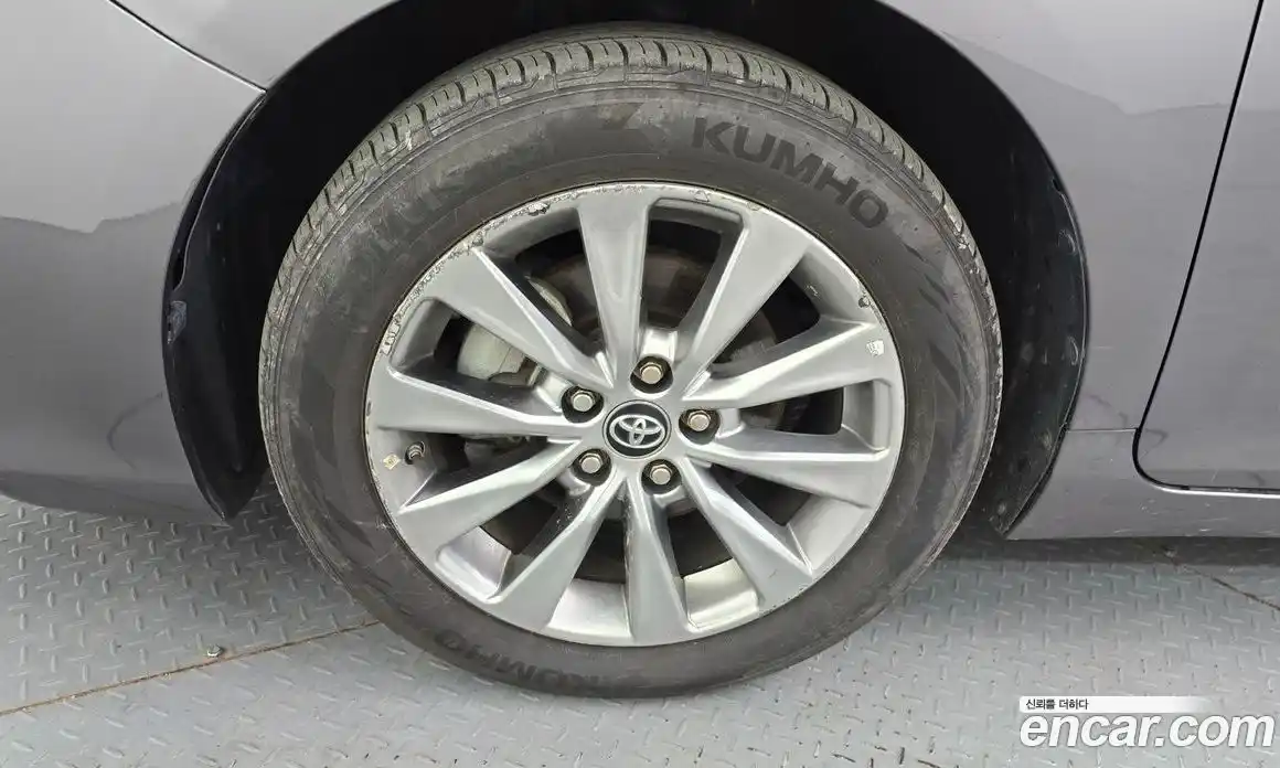 Toyota Camry 2017 2.5 гидро в Москве № 215518, фото 5