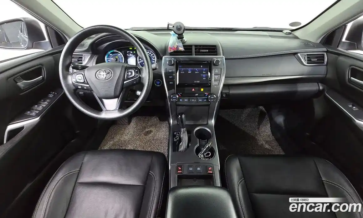 Toyota Camry 2017 2.5 гидро в Москве № 215518, фото 7