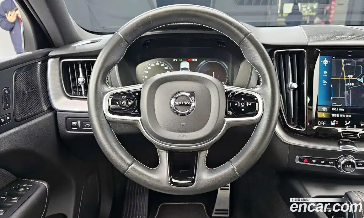 Volvo XC60 2021 2.0 гидро в Москве № 230459, фото 13