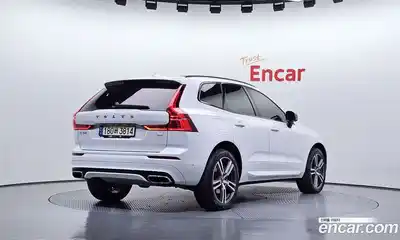 Volvo XC60 2021 2.0 гидро в Москве № 230459, миниатюра 2